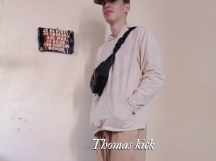 Thomas_kick