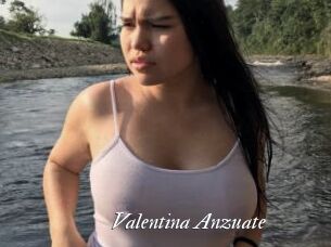 Valentina_Anzuate