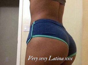 Very_sexy_Latina_xxx