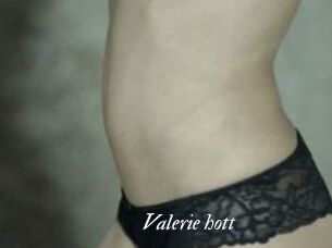 Valerie_hott