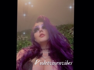 Violetvixenvibes