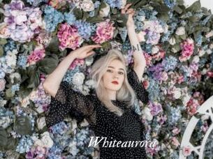 whiteaurora Partouze