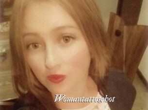 Womantattosehot