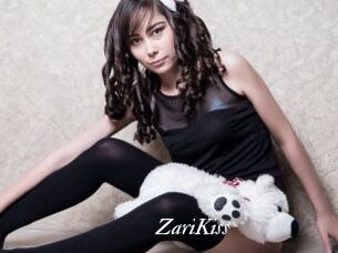 ZariKiss